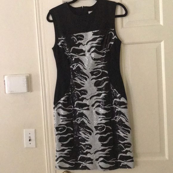 Robe Muse à Motif Zèbre - Taille 6, Occasion Très Bon état